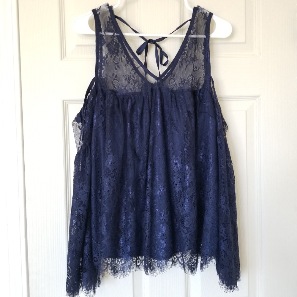 Shyanne floral race shoulder off size XL